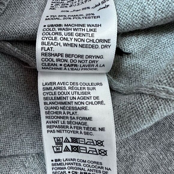 Amazon Women's XL Heart Print V-Neck Pullover Sweater Gray Black Casual Pullover - Picture 6 of 9